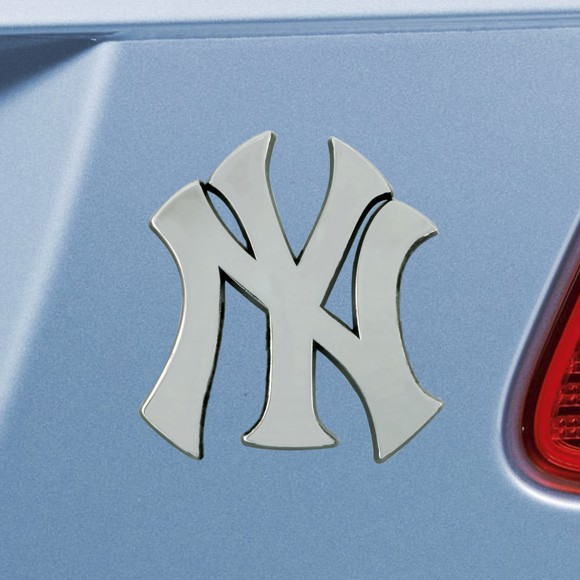 SLS FANMats Indians Raised Silver Chrome Color Auto Emblem Raised 3D Plastic Molded Decal Baseball 