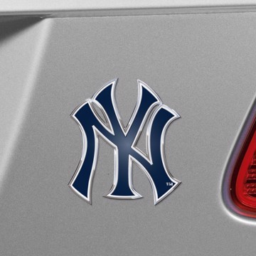 Picture of MLB - New York Yankees Embossed Color Emblem