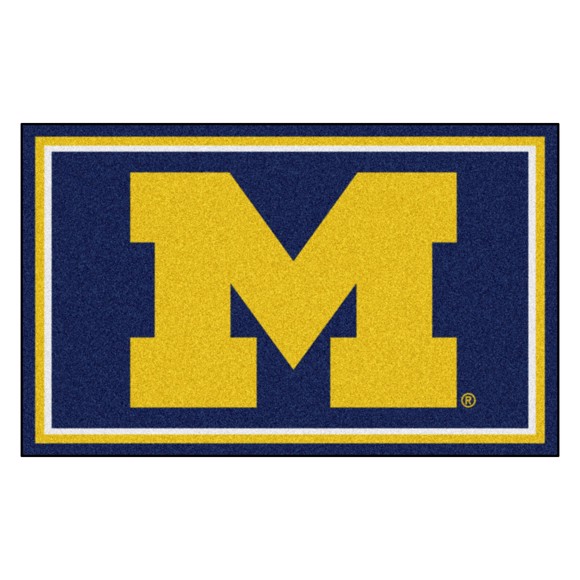 Picture of Michigan Wolverines 4x6 Rug