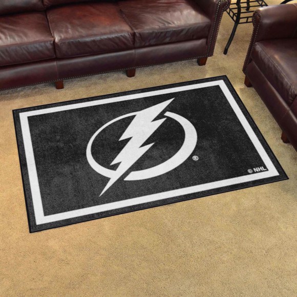 Picture of Tampa Bay Lightning 4ft. x 6ft. Plush Area Rug